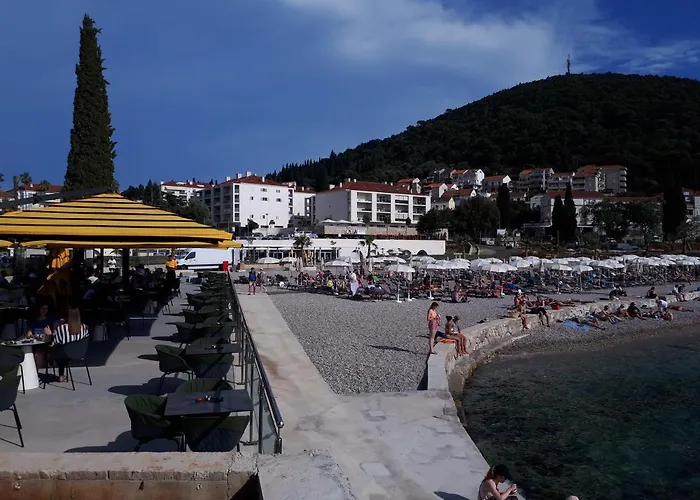 Best4you - Sea View - 70 M2 - 2 Bedrooms Дубровник