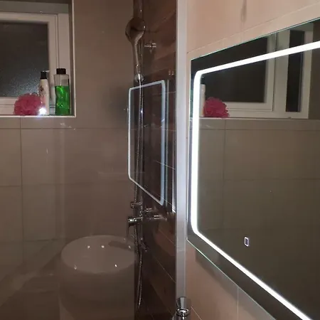 Best4you - Sea View - 70 M2 - 2 Bedrooms 아파트 두브로브니크